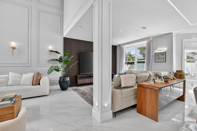 11038 Baybreeze Way, Boca Raton, FL 33428