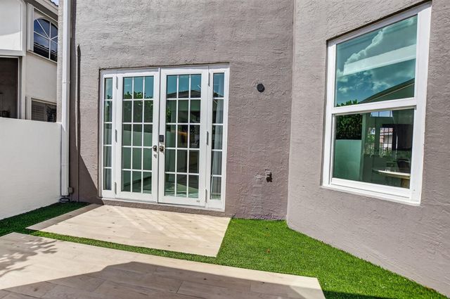 11038 Baybreeze Way, Boca Raton, FL 33428