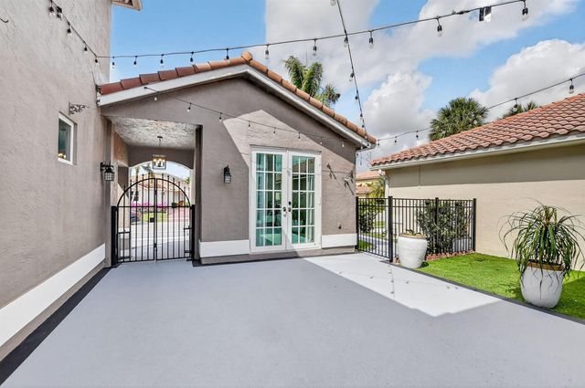 11038 Baybreeze Way, Boca Raton, FL 33428