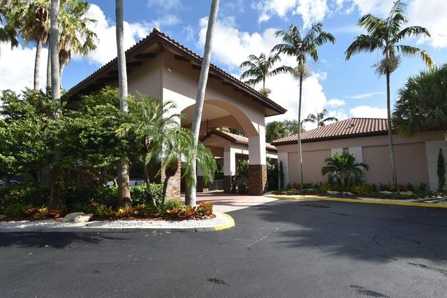 11038 Baybreeze Way, Boca Raton, FL 33428