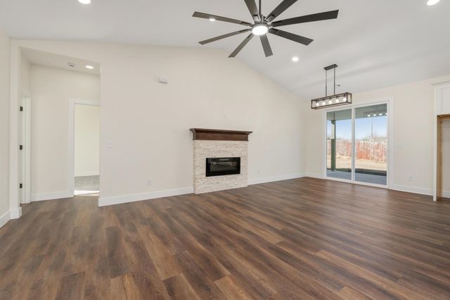 5435 S Victoria St, Wichita, KS 67216