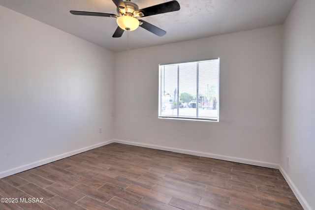 801 S Belvedere Avenue, Tucson, AZ 85711