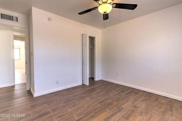 801 S Belvedere Avenue, Tucson, AZ 85711