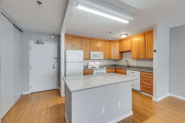 555 Pierce Street 1422, Albany, CA 94706