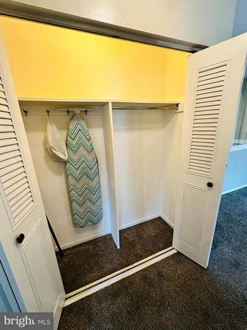 101 VAIL CT, Mays Landing, NJ 08330