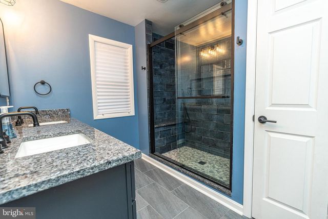 8208 DOGWOOD DR, Dundalk, MD 21222