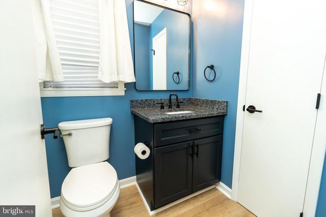 8208 DOGWOOD DR, Dundalk, MD 21222