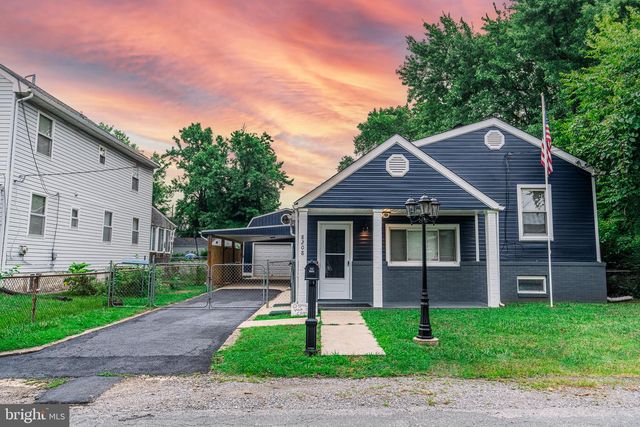 8208 DOGWOOD DR, Dundalk, MD 21222