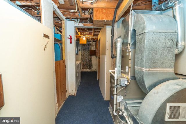 8208 DOGWOOD DR, Dundalk, MD 21222