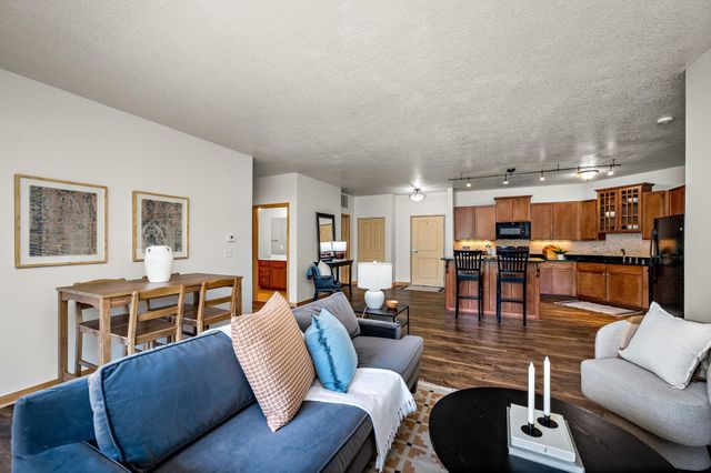 4132 Vernon Avenue S A203, Saint Louis Park, MN 55416
