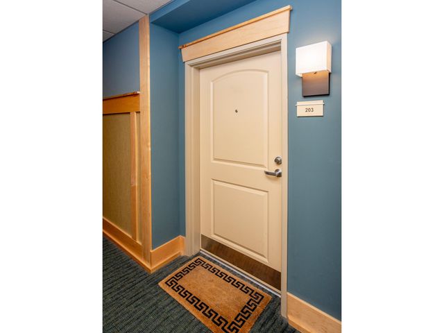 4132 Vernon Avenue S A203, Saint Louis Park, MN 55416