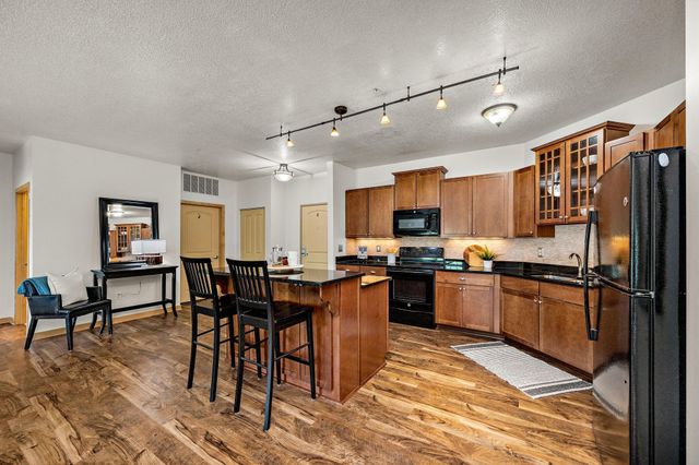 4132 Vernon Avenue S A203, Saint Louis Park, MN 55416