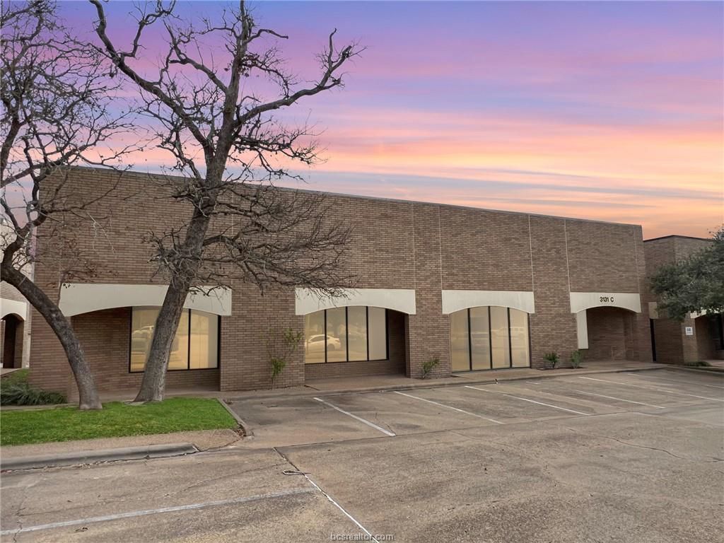 3131 East 29th Street, Ste A, Bryan, TX 77802 — exterior
