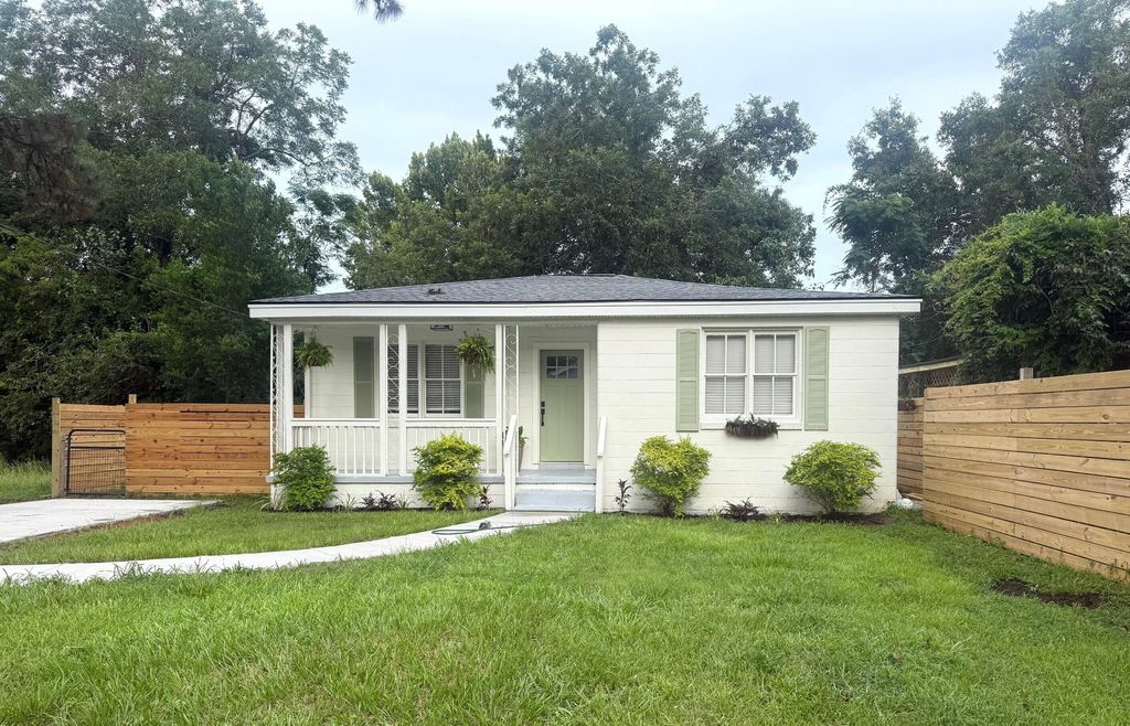 1014 Mamie Street, Charleston, SC 29407
