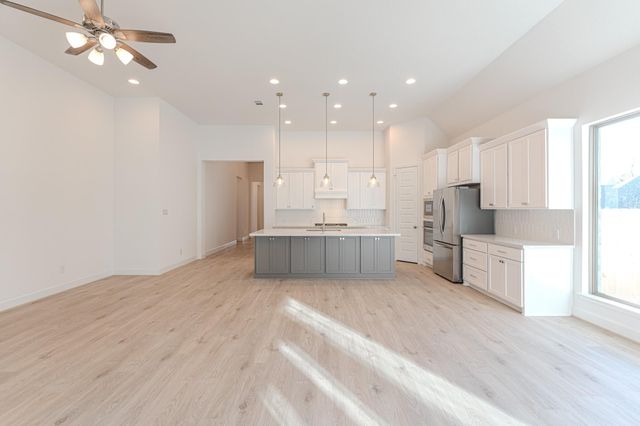 15910 Mahogany Mist Drive, Conroe, TX 77302