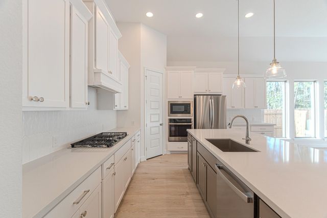 15910 Mahogany Mist Drive, Conroe, TX 77302