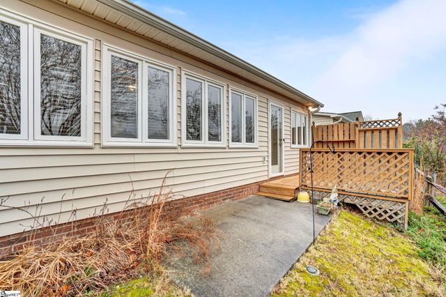 9 Stone Meadow Road, Greenville, SC 29615