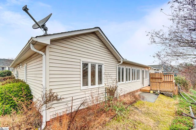 9 Stone Meadow Road, Greenville, SC 29615