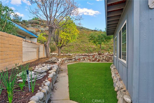 23449 Big Tee, Canyon Lake, CA 92587