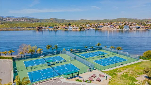 23449 Big Tee, Canyon Lake, CA 92587