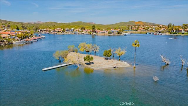 23449 Big Tee, Canyon Lake, CA 92587