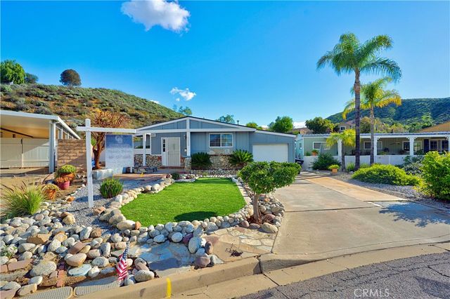 23449 Big Tee, Canyon Lake, CA 92587