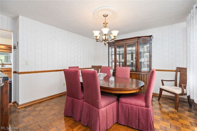 502 Farr Avenue, Wadsworth, OH 44281