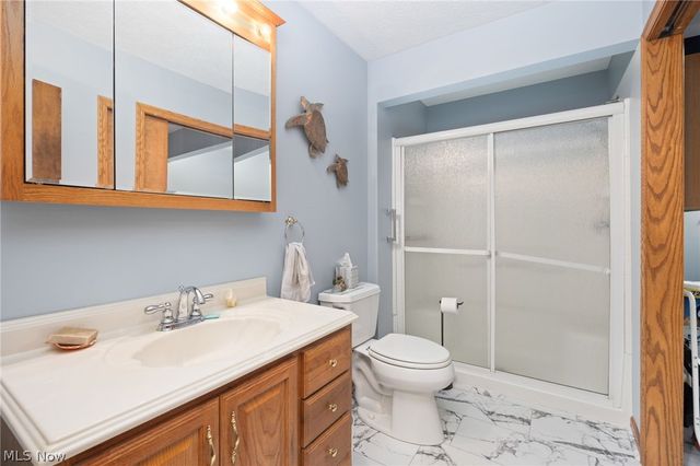 502 Farr Avenue, Wadsworth, OH 44281