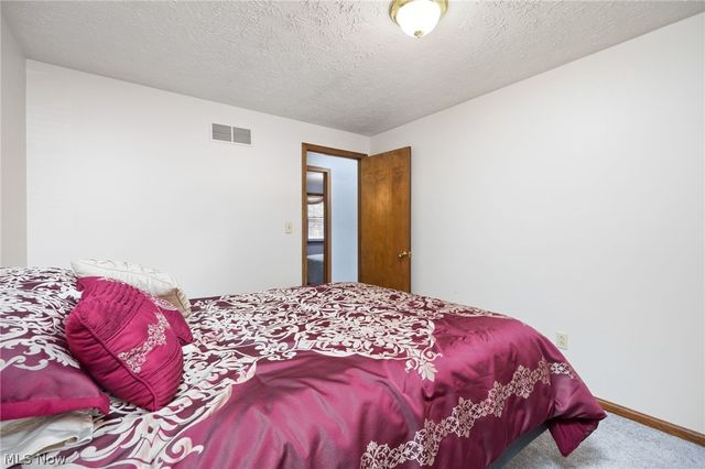 502 Farr Avenue, Wadsworth, OH 44281