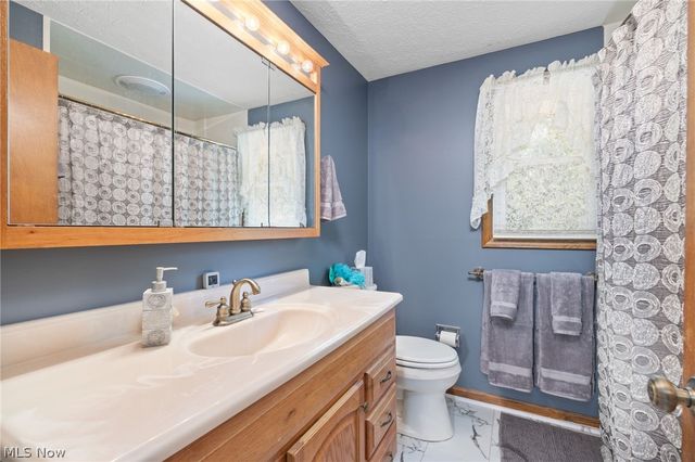 502 Farr Avenue, Wadsworth, OH 44281