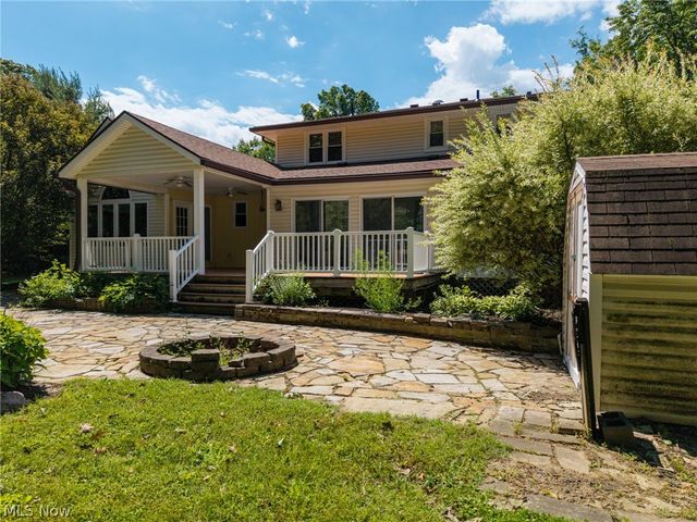 502 Farr Avenue, Wadsworth, OH 44281