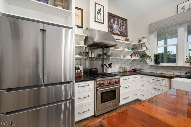 4093 Sunshine BLVD, St James City, FL 33956