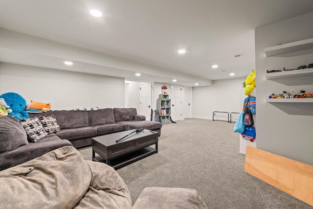 3318 Limerick LANE, Sheboygan, WI 53083