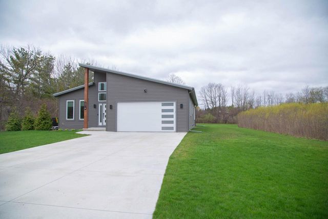 3318 Limerick LANE, Sheboygan, WI 53083