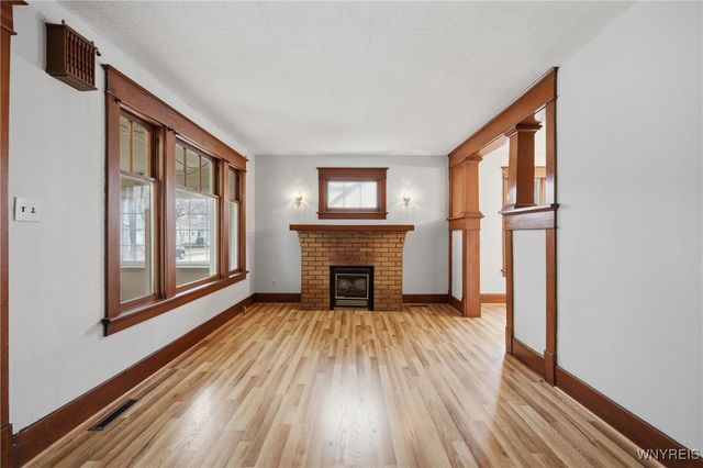 63 Dirkson Avenue, West Seneca, NY 14224