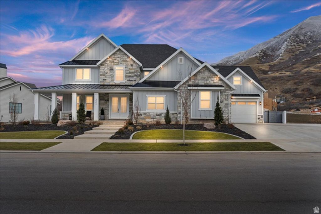 Image 1 of property listing at 3541 S MAPLETON ESTATES DR, Mapleton, UT 84664