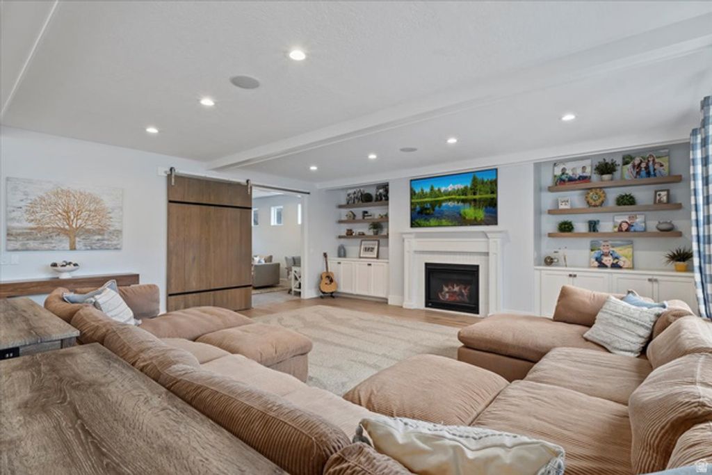 Image 51 of property listing at 3541 S MAPLETON ESTATES DR, Mapleton, UT 84664
