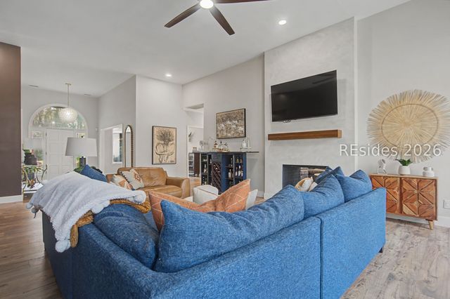 27 Martingale W, Bluffton, SC 29910