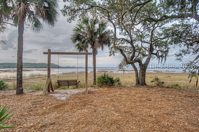 27 Martingale W, Bluffton, SC 29910