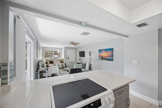 536 HIBISCUS WAY 7B, Orlando, FL 32807