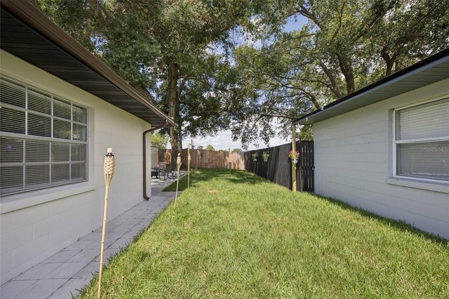 536 HIBISCUS WAY 7B, Orlando, FL 32807