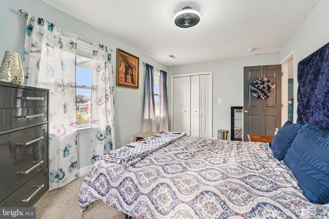 2504 PUTTY HILL AVE, Parkville, MD 21234