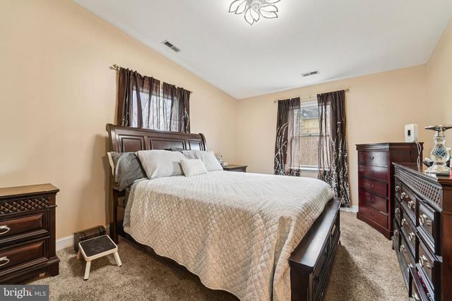 2504 PUTTY HILL AVE, Parkville, MD 21234