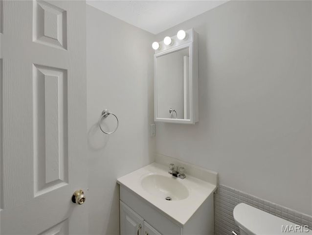 2417 Charente Drive, Maryland Heights, MO 63043