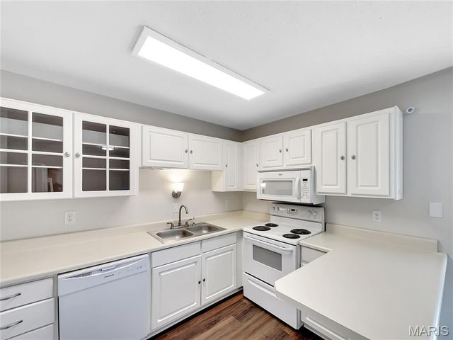 2417 Charente Drive, Maryland Heights, MO 63043