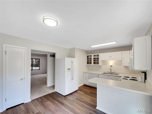 2417 Charente Drive, Maryland Heights, MO 63043