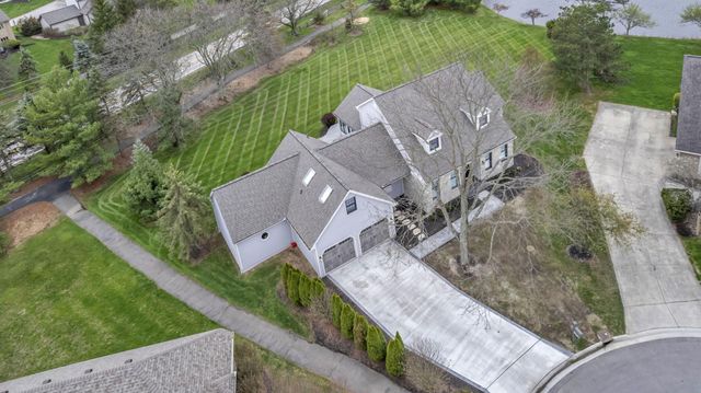 6251 Inverurie Drive W, Dublin, OH 43017