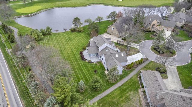 6251 Inverurie Drive W, Dublin, OH 43017