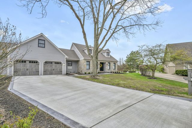6251 Inverurie Drive W, Dublin, OH 43017