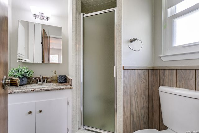 17218 Happy Hollow, San Antonio, TX 78232